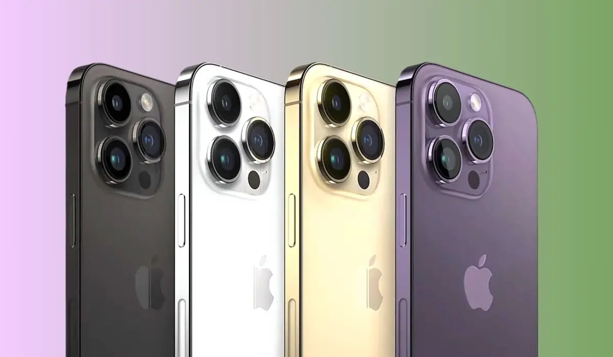 iPhone 15 and 15 Pro Leaked In All Colors Days Ahead Of Launch, But ...